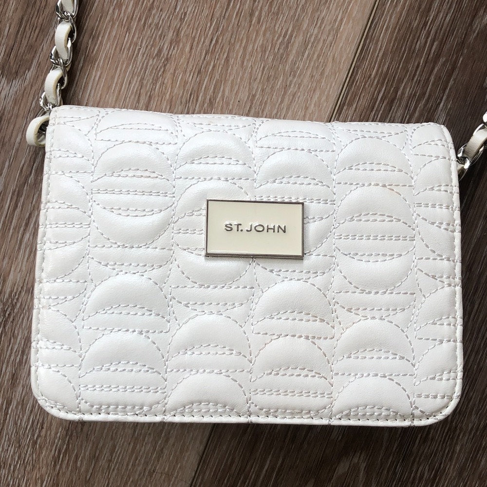 ST JOHN Quilted Off White Designer Leather Cross Body Silver Chain Handbag